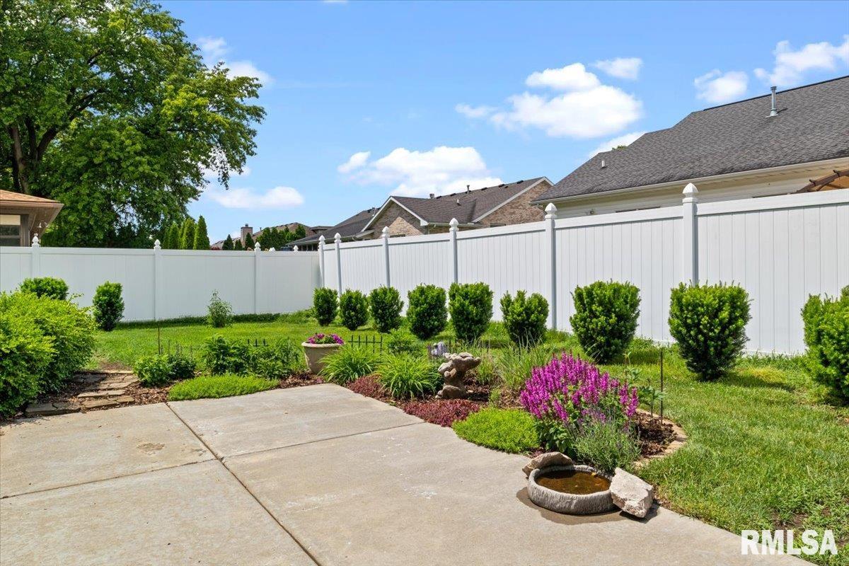 2003 Clubview Drive Springfield, IL 62704 - Photo 25 of 27