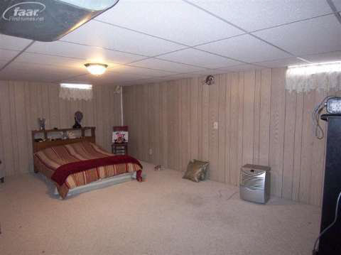 10369 North Webster Road Clio, MI 48420 - Photo 13 of 21 20346270-12.JPG