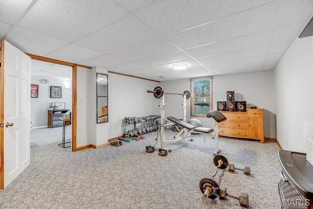 $425,000 | 9056 Renken Road, Staunton, IL 62088