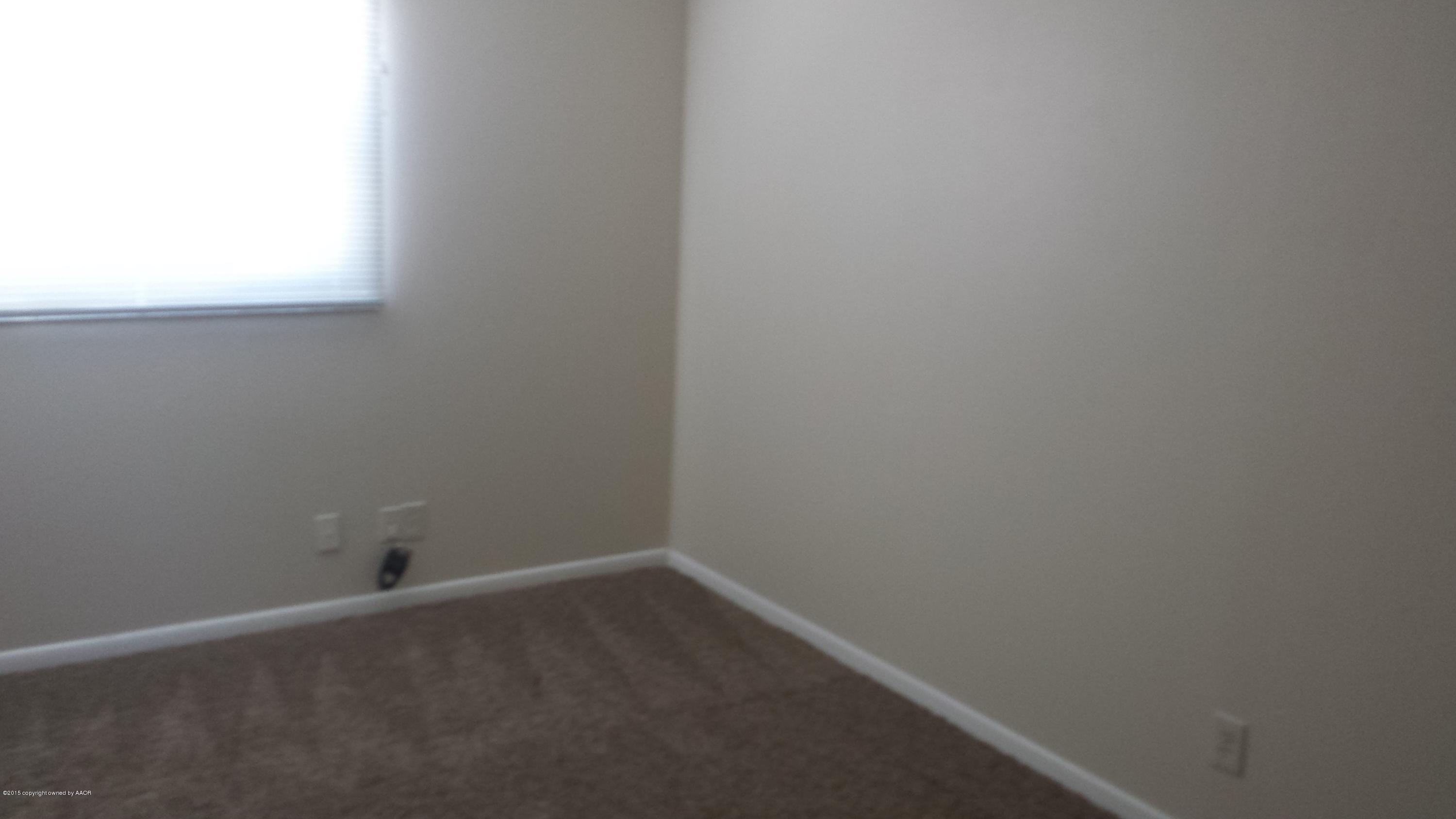 4404 South Hughes Street Amarillo, TX 79110 - Photo 8 of 15 Bedroom # 2