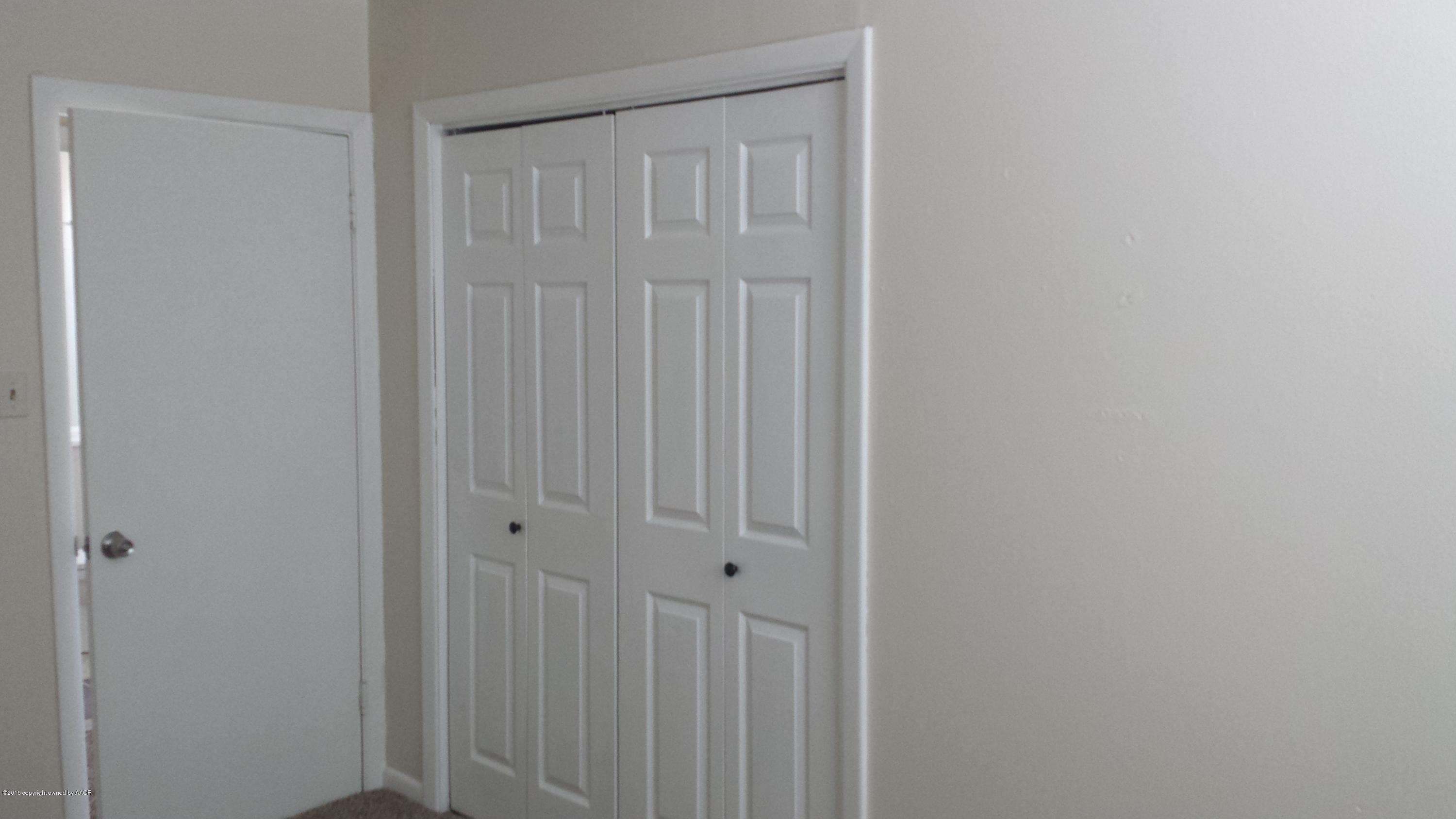 4404 South Hughes Street Amarillo, TX 79110 - Photo 9 of 15 Bedroom # 3