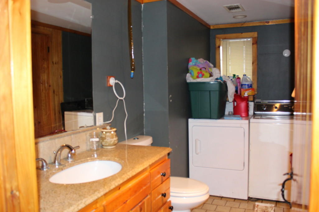 291 Pond Road Wales, ME 04280 - Photo 42 of 44 Apartment