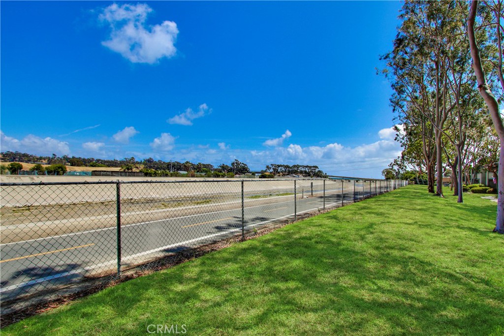 25611 Quail Run, Unit 61 Dana Point, CA 92629 - Photo 7 of 29 a view of outdoor space and yard