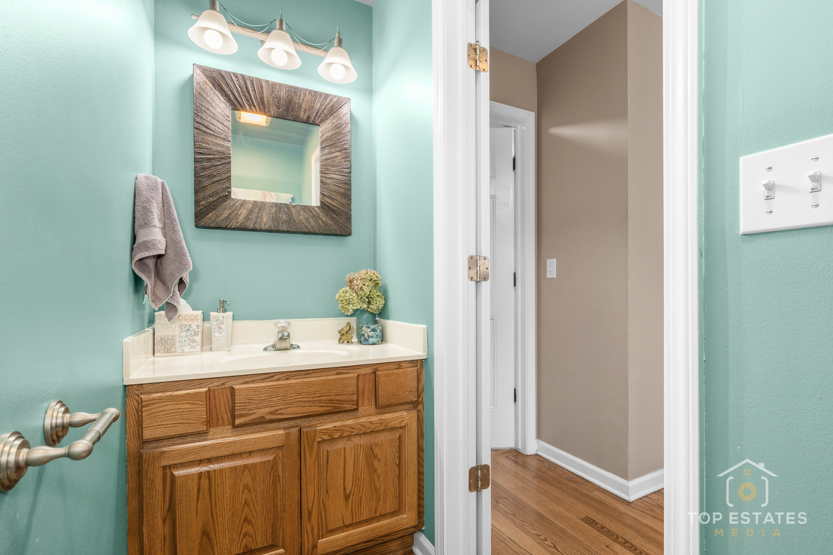 2303 Fox Bluff Lane Spring Grove, IL 60081 - Photo 22 of 39 a bathroom with a sink vanity and mirror
