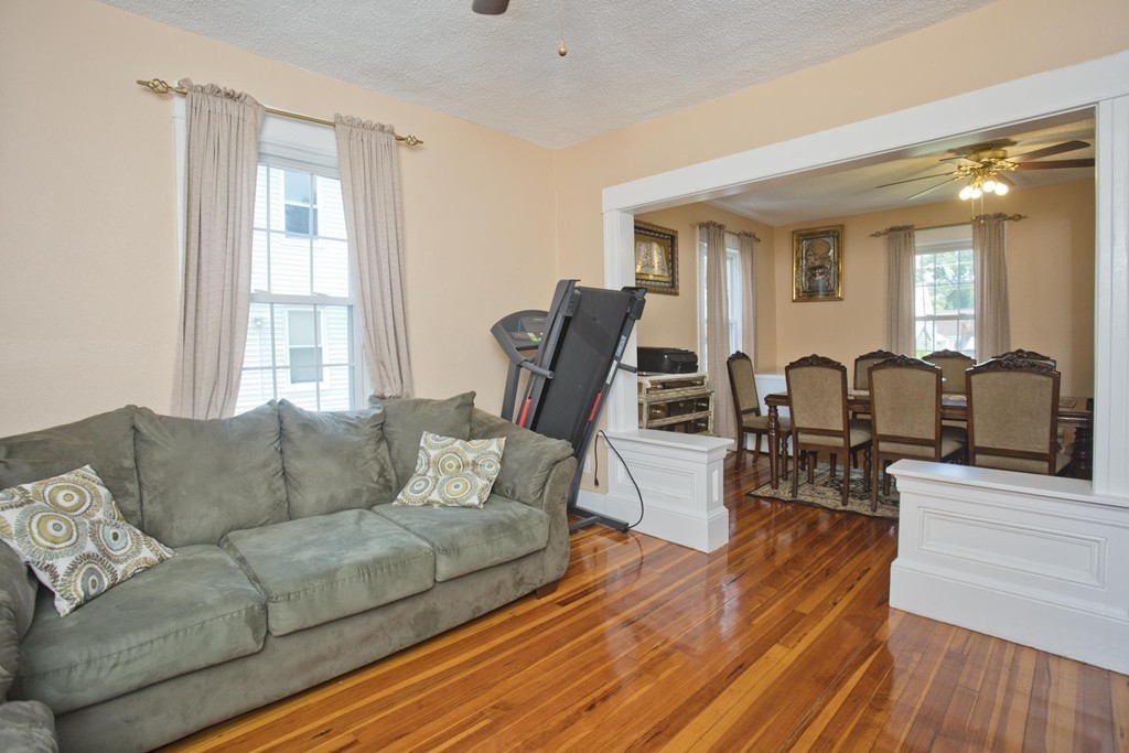 365 Nottingham Street Springfield, MA 01104 - Photo 12 of 25