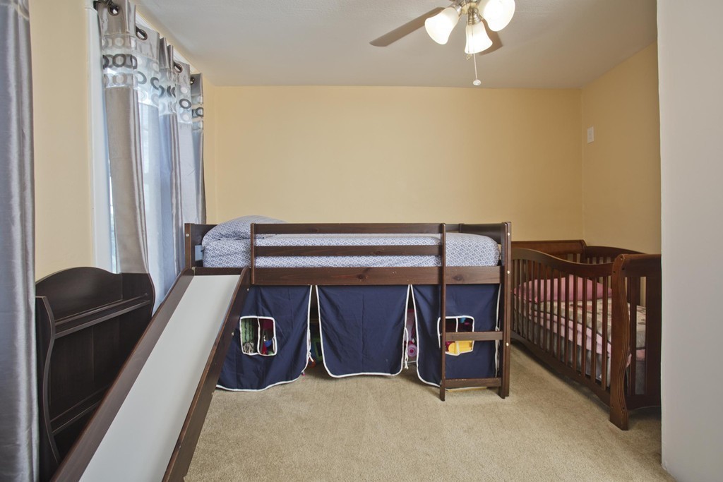 365 Nottingham Street Springfield, MA 01104 - Photo 17 of 25