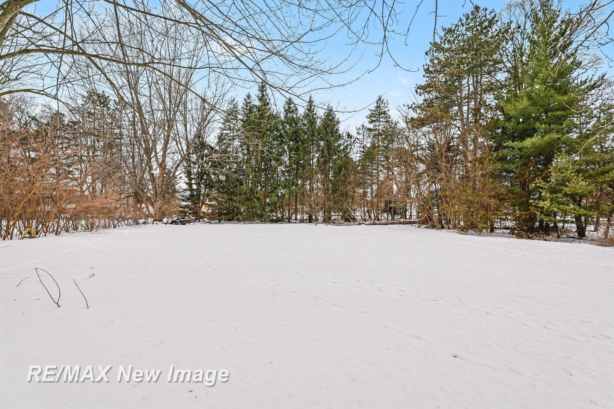 540 South Hemlock Road Hemlock, MI 48626 - Photo 30 of 33