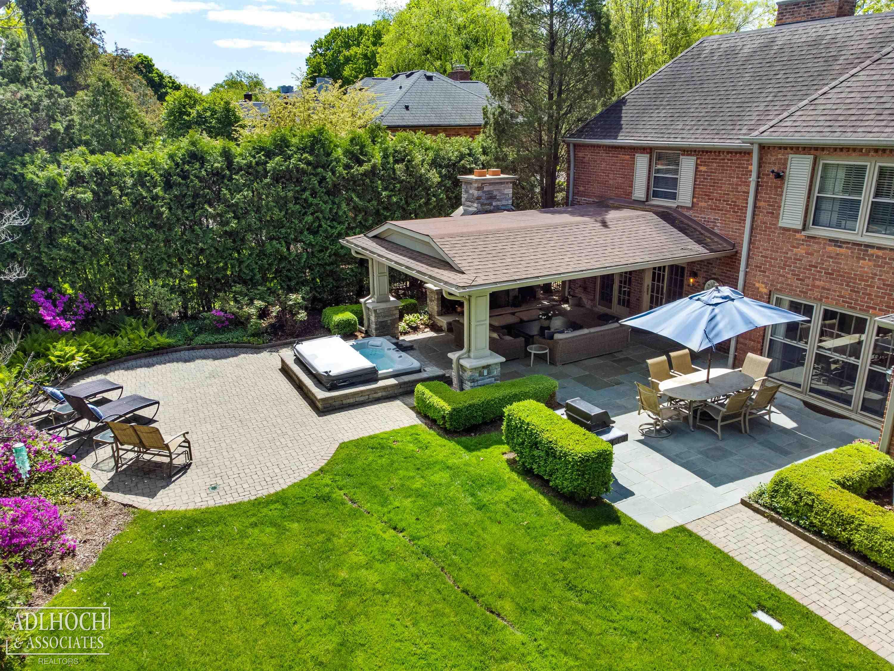 80 South Deeplands Road Grosse Pointe Shores, MI 48236 - Photo 9 of 74