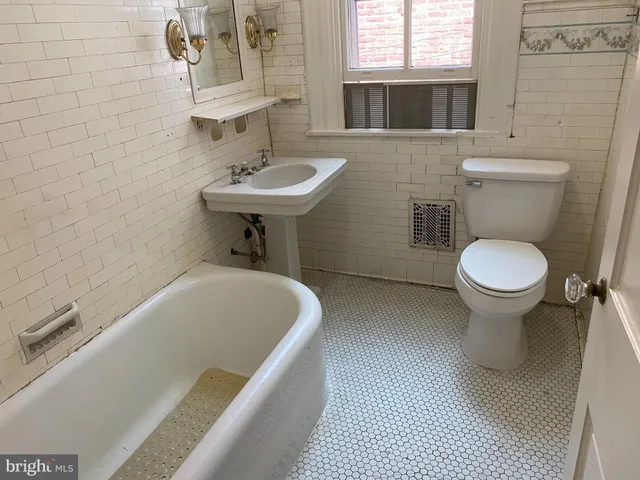 $529,900 | 626 North Duke Street, Lancaster, PA 17602