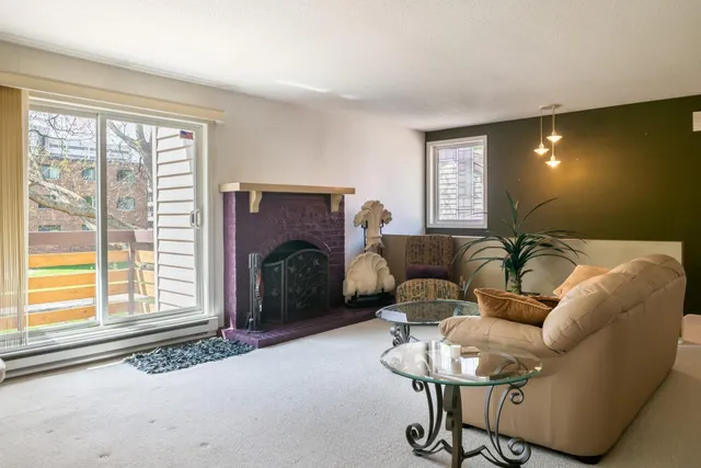 $180,000 | 340 Ford Road, Unit 5, St. Louis Park, MN 55426