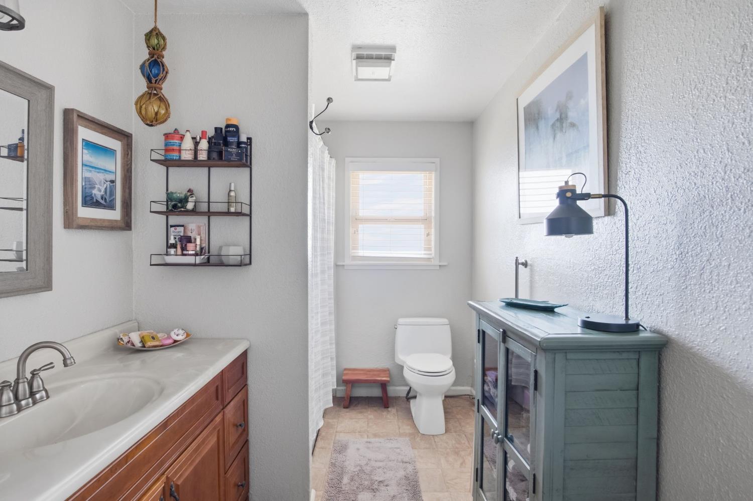 891 Manila Road Lathrop, CA 95330 - Photo 27 of 57