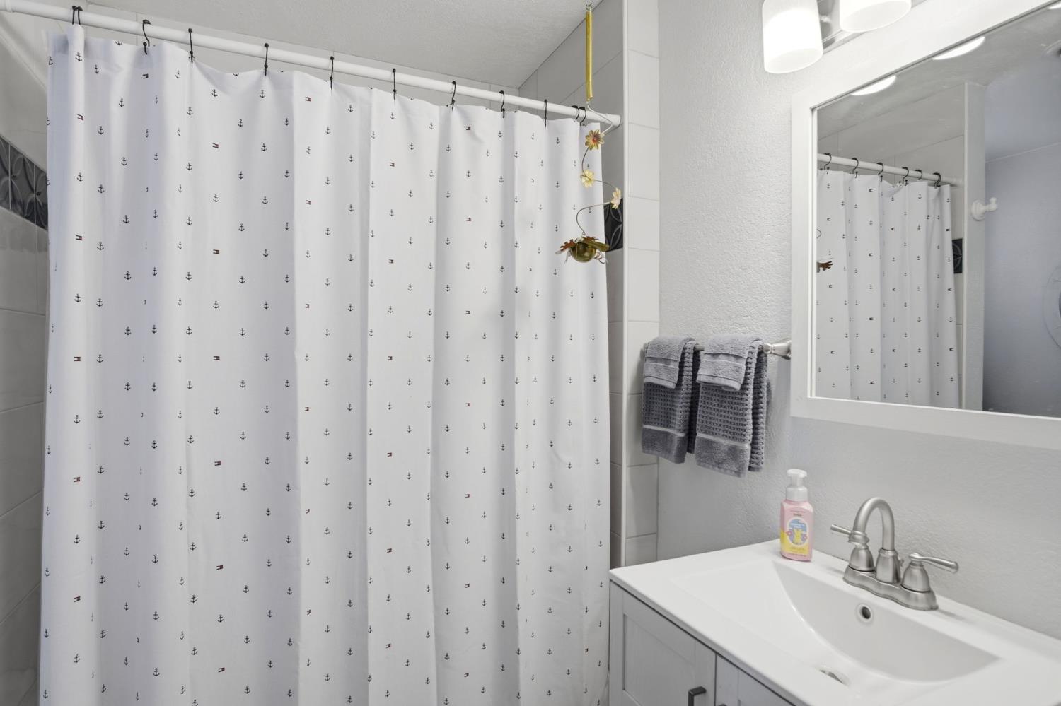 891 Manila Road Lathrop, CA 95330 - Photo 9 of 57