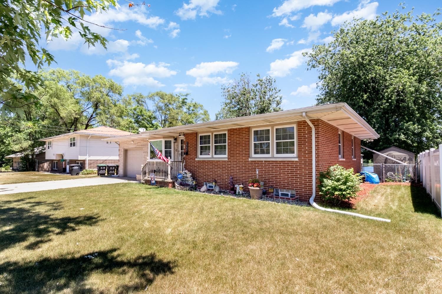 2357 Dombey Road Portage, IN 46368 - Photo 4 of 24 1500x1000
