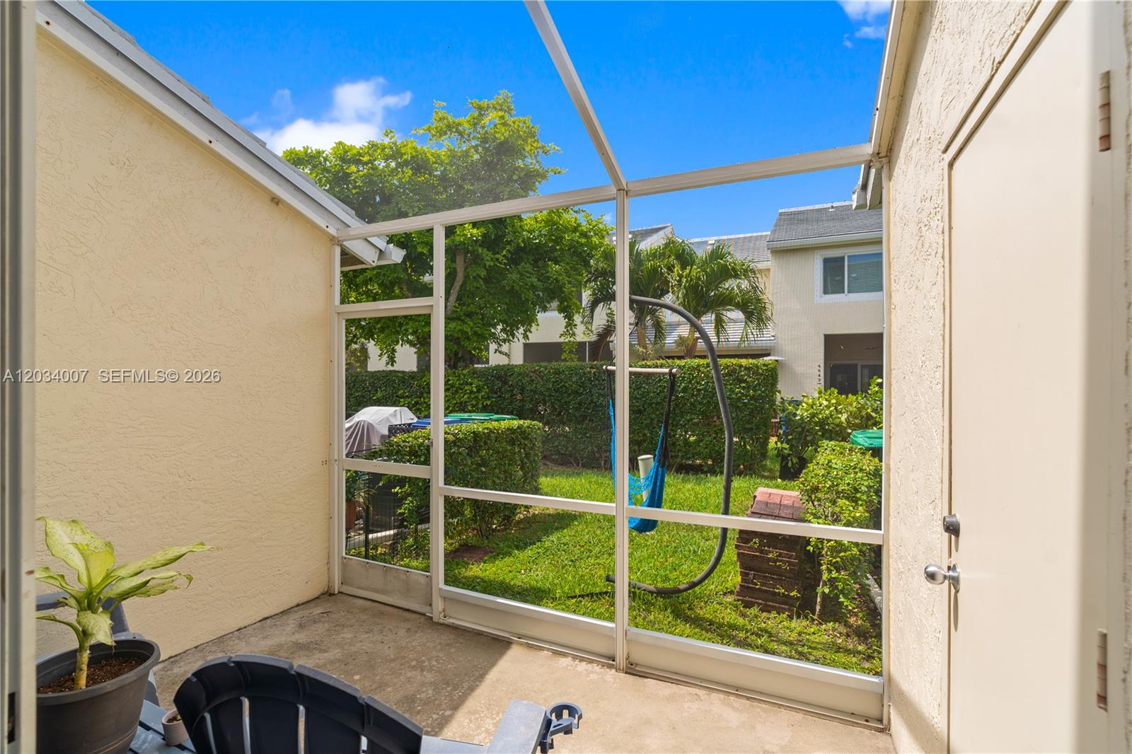 9928 Northwest 57th Manor Coral Springs, FL 33076 - Photo 25 of 34