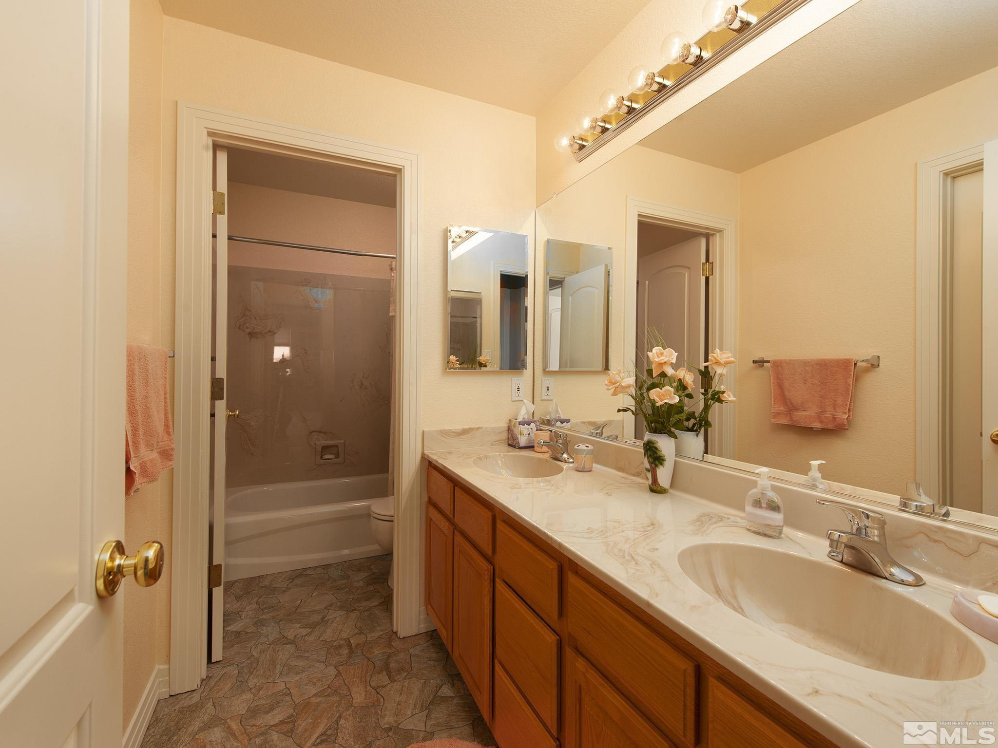 2550 Beaumont Parkway Reno, NV 89523 - Photo 22 of 39 Photo 22