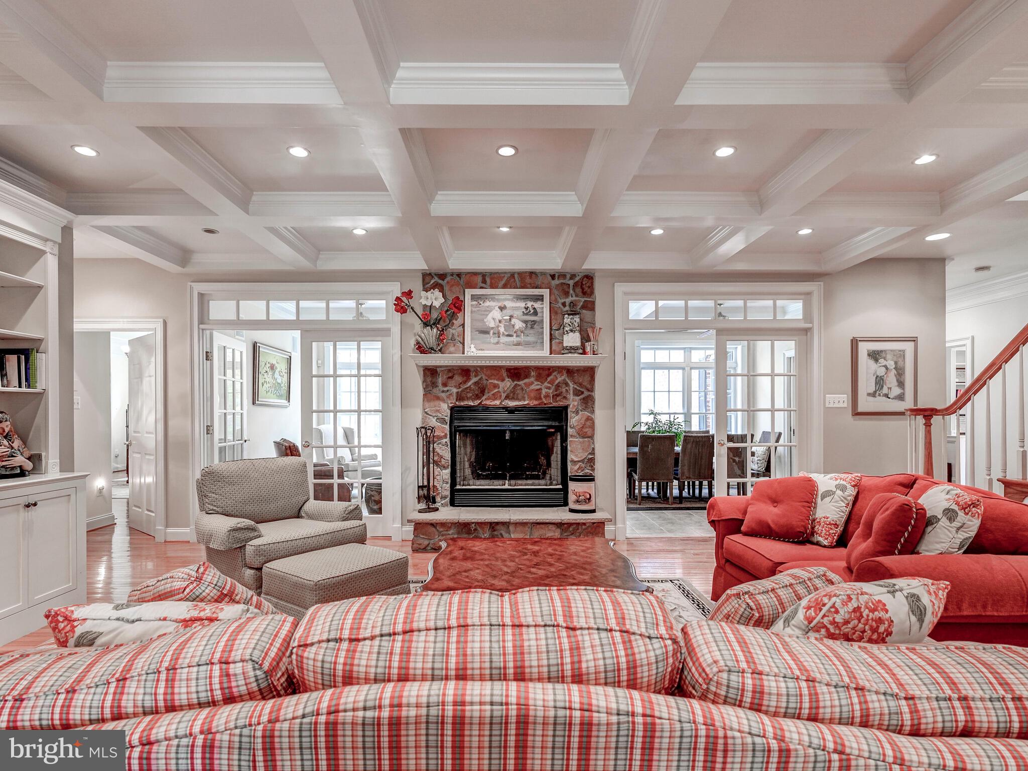 13005 Dover Road Reisterstown, MD 21136 - Photo 4 of 39 Warm and inviting Family Room