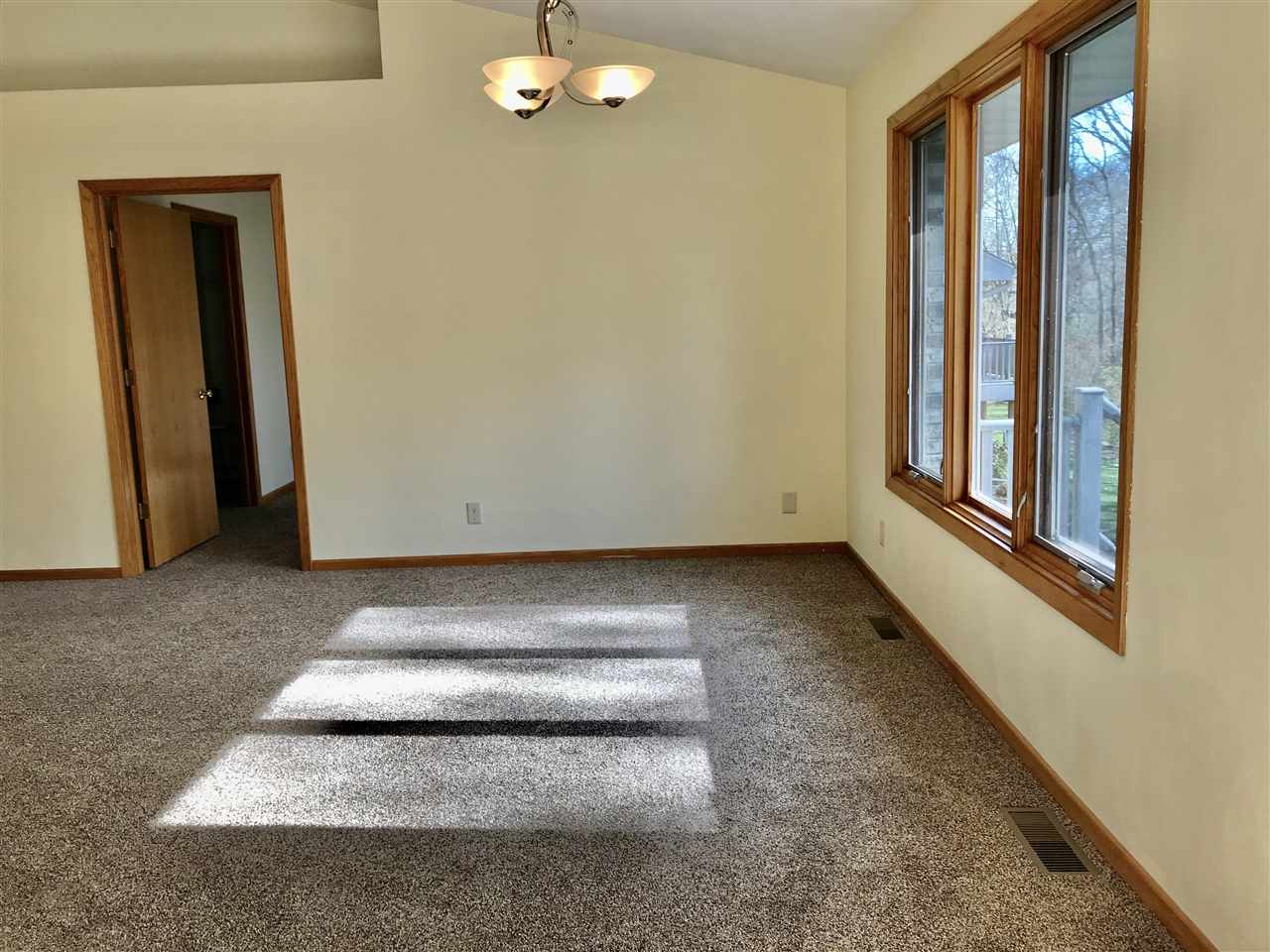 91 Rivers Edge Drive Cherry Valley, IL 61016 - Photo 5 of 21 Gallery Image 5