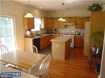 12 Manley Road Pennington, NJ 08534 - Photo 6 of 12 Kitchen