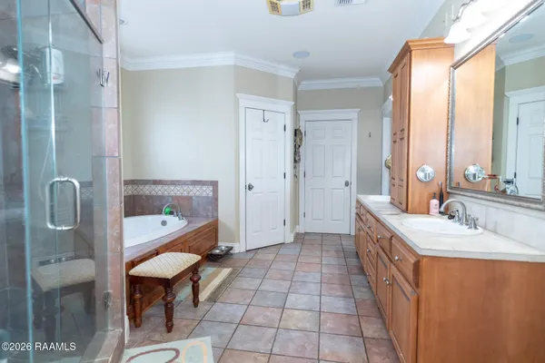 $605,000 | 6114 East Whitney Street, Crowley, LA 70526