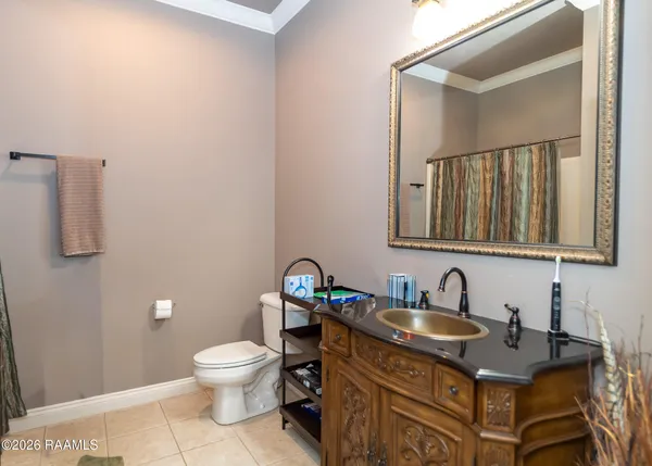 $605,000 | 6114 East Whitney Street, Crowley, LA 70526