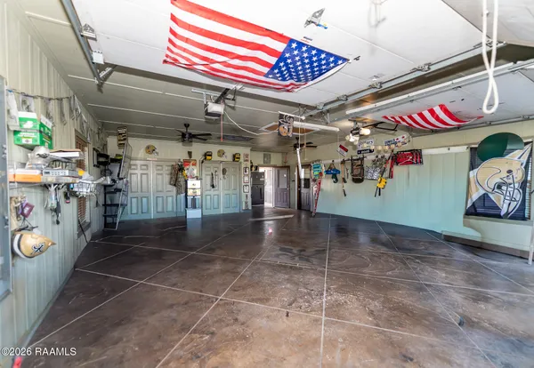 $605,000 | 6114 East Whitney Street, Crowley, LA 70526