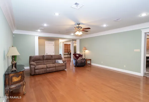 $605,000 | 6114 East Whitney Street, Crowley, LA 70526