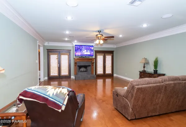 $605,000 | 6114 East Whitney Street, Crowley, LA 70526