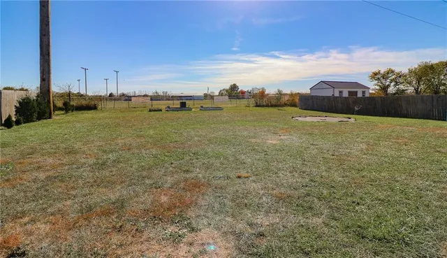 $259,900 | 1316 Southwest 295th Road, Holden, MO 64040