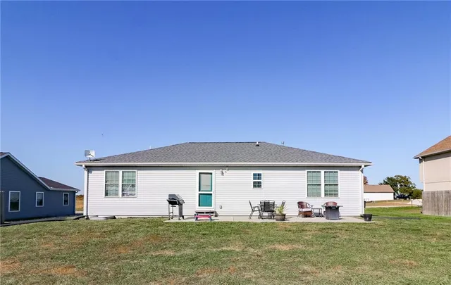 $259,900 | 1316 Southwest 295th Road, Holden, MO 64040
