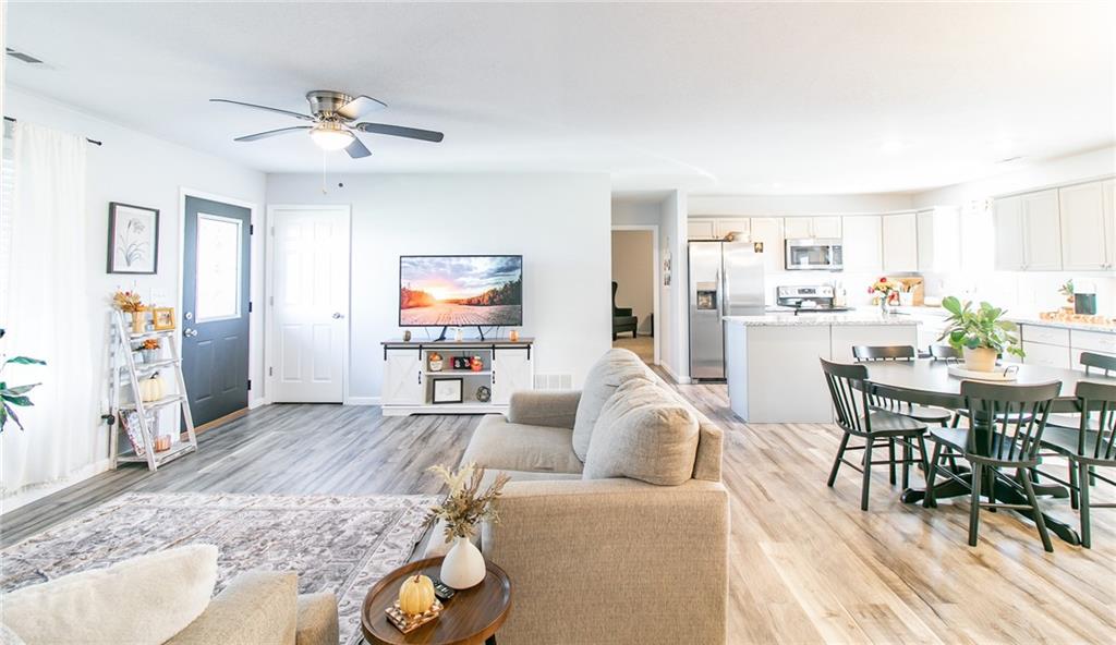 1316 Southwest 295th Road Holden, MO 64040 - Photo 4 of 21