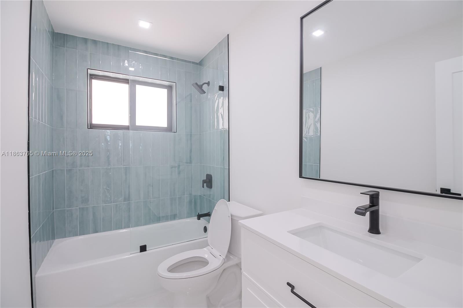 7045 Southwest 83rd Place Miami, FL 33143 - Photo 13 of 21