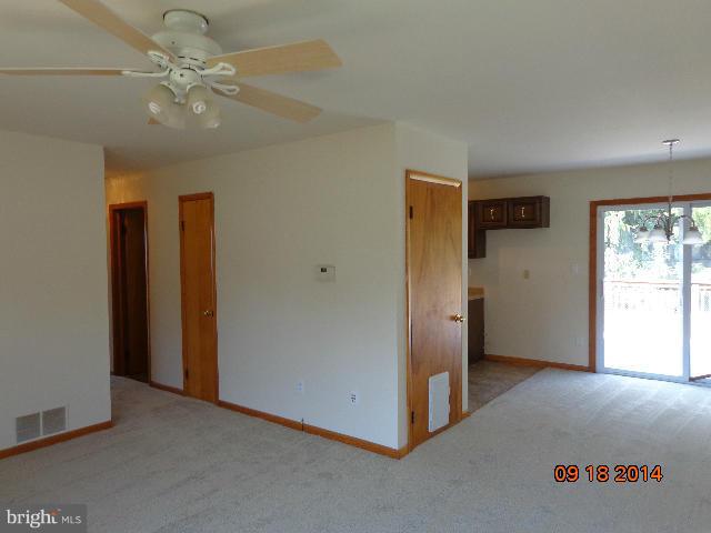 20732 El Rancho Road Boonsboro, MD 21713 - Photo 9 of 16 Dining Room