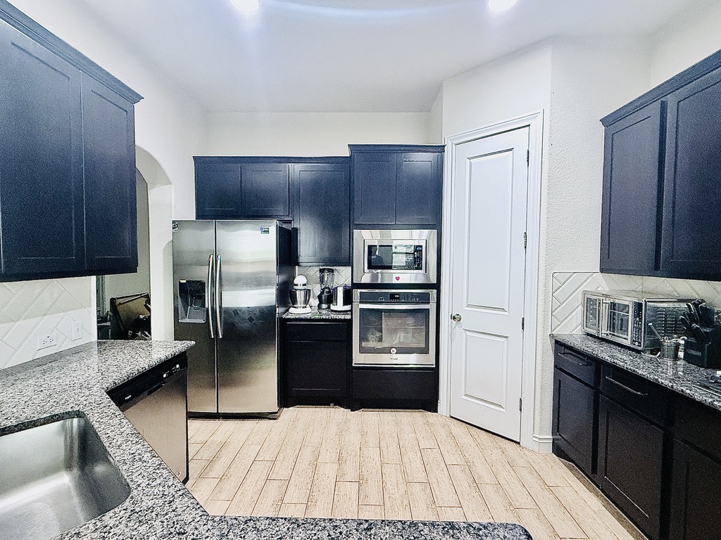 3925 Gildas Path Pflugerville, TX 78660 - Photo 11 of 40 Gallery Image 11