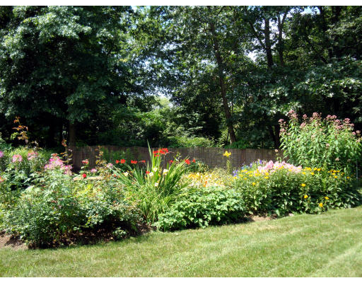 531 Hadley Road Sunderland, MA 01375 - Photo 4 of 20 Gallery Image 4