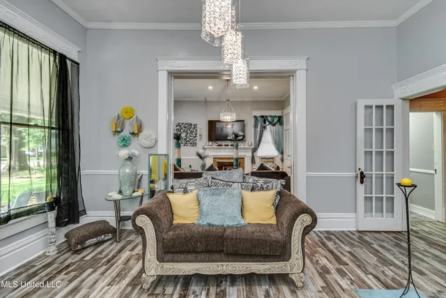 $215,000 | 1110 Jackson Avenue, Yazoo City, MS 39194