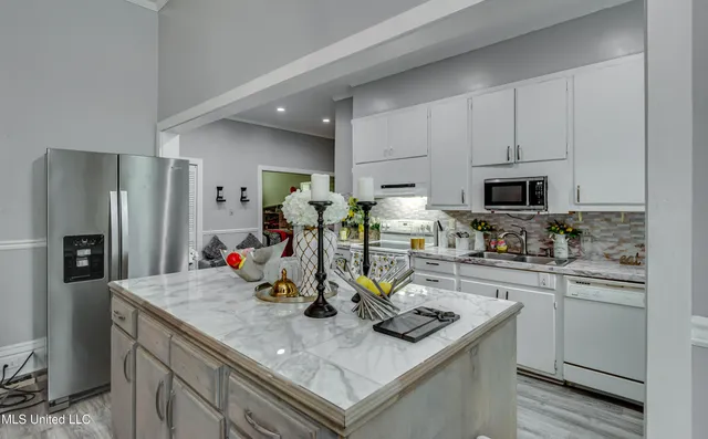 $215,000 | 1110 Jackson Avenue, Yazoo City, MS 39194