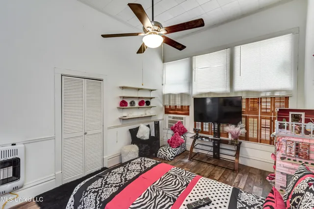 $215,000 | 1110 Jackson Avenue, Yazoo City, MS 39194