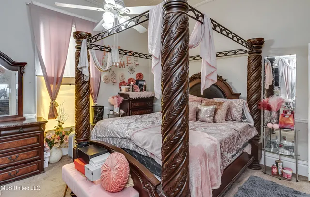 $215,000 | 1110 Jackson Avenue, Yazoo City, MS 39194