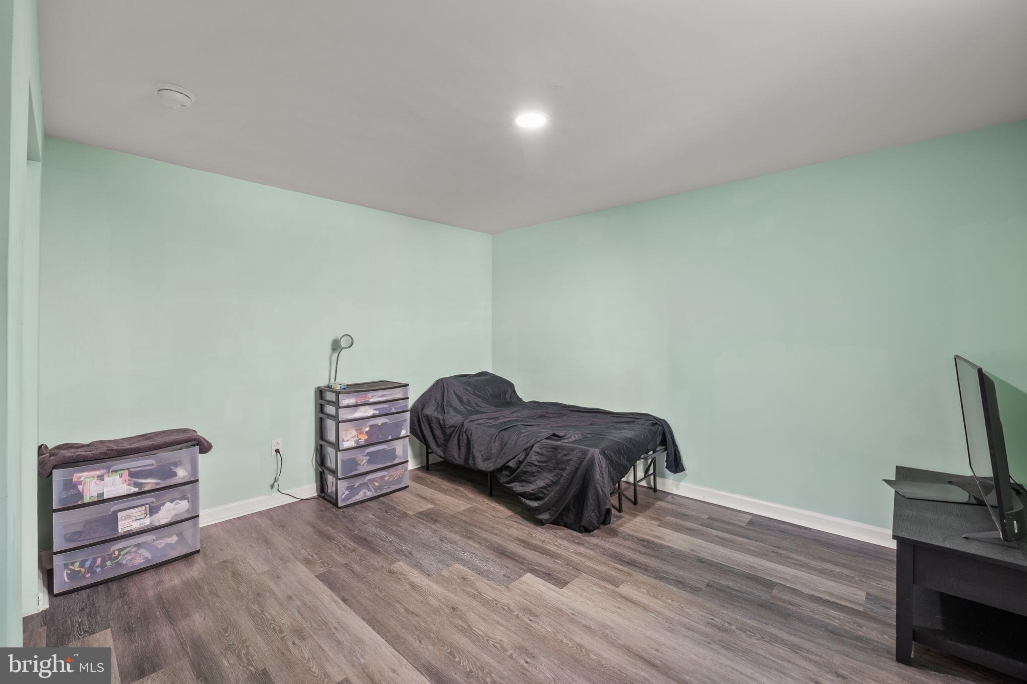 731 Medway Road Hagerstown, MD 21740 - Photo 34 of 38 Gallery Image 34