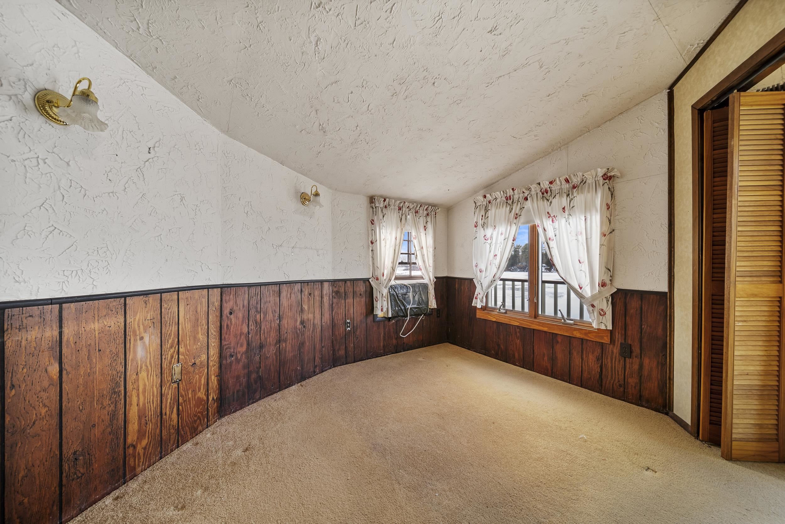 54 Wilders Grove Road Newton, NH 03858 - Photo 21 of 37