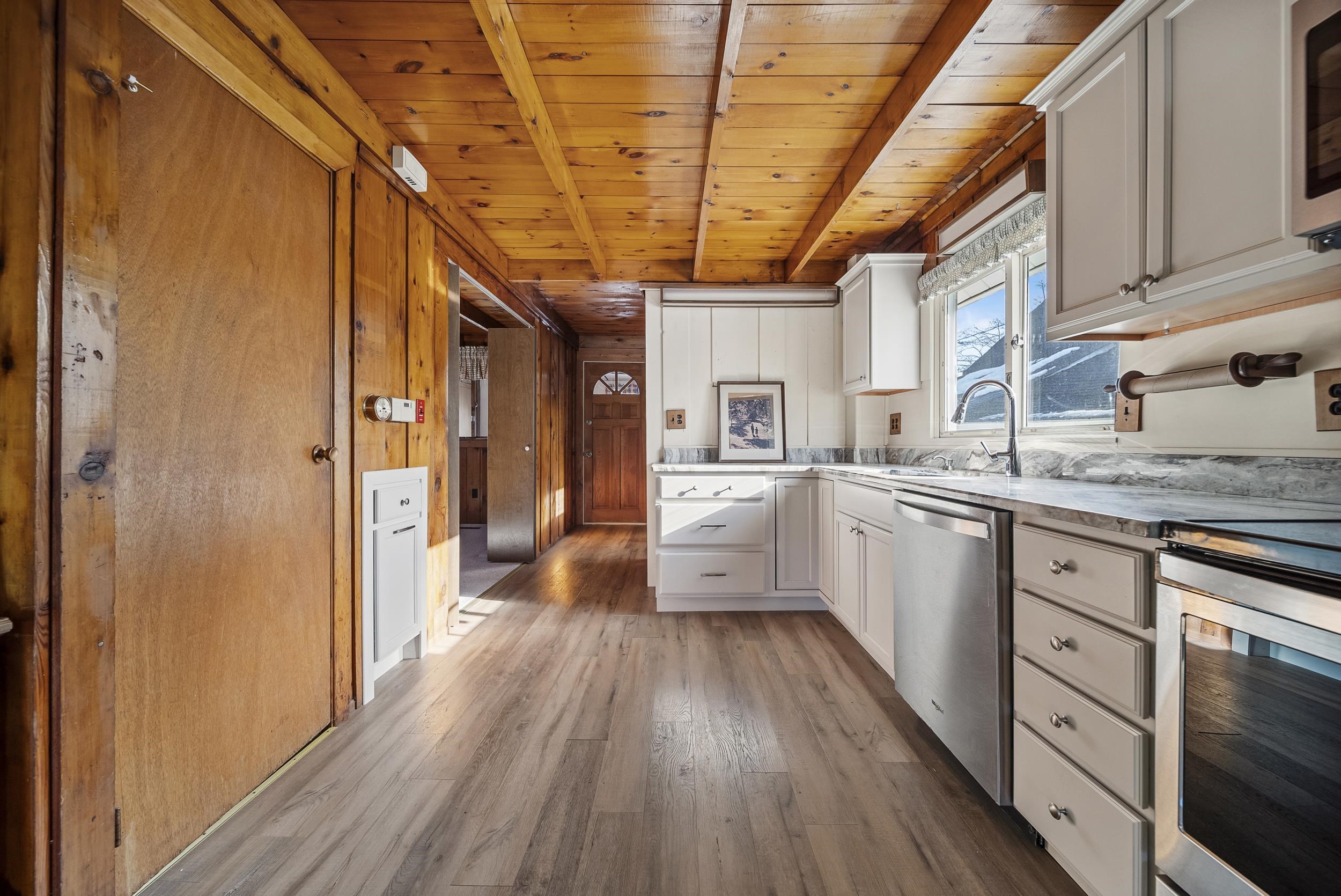 54 Wilders Grove Road Newton, NH 03858 - Photo 9 of 37