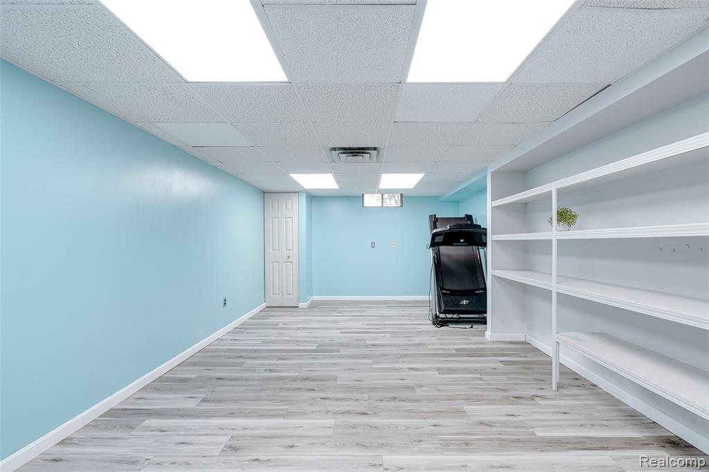 24801 Jamestowne Road Novi, MI 48375 - Photo 45 of 63 Gallery Image 45