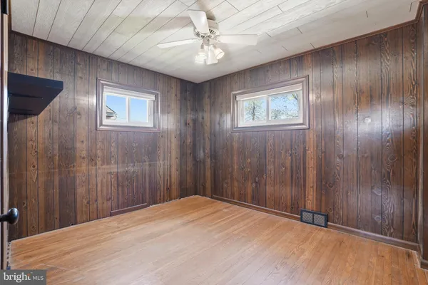 $425,000 | 109 Donnelly Avenue, Aston, PA 19014