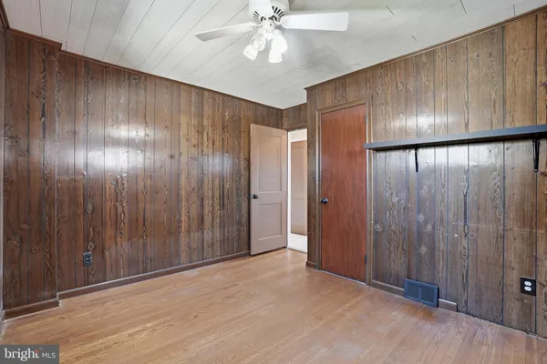 $425,000 | 109 Donnelly Avenue, Aston, PA 19014