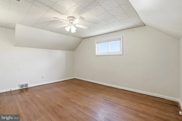 $425,000 | 109 Donnelly Avenue, Aston, PA 19014