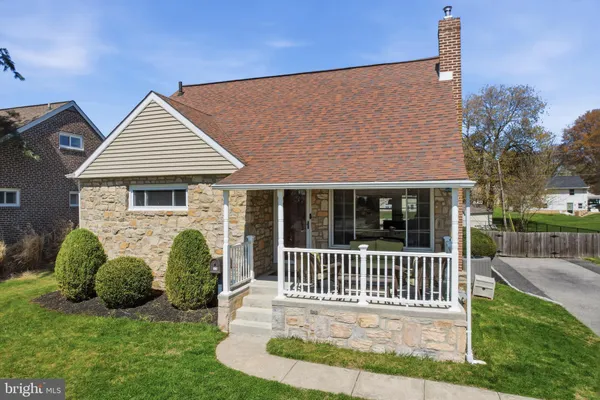$425,000 | 109 Donnelly Avenue, Aston, PA 19014