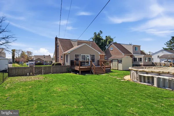 $425,000 | 109 Donnelly Avenue, Aston, PA 19014