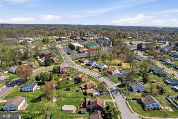 $425,000 | 109 Donnelly Avenue, Aston, PA 19014