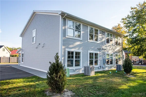 $320,000 | 8987 Iroquois Street, Evans, NY 14006