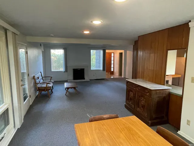 $1,650 | 2625 South Smith Road, Bloomington, IN 47401